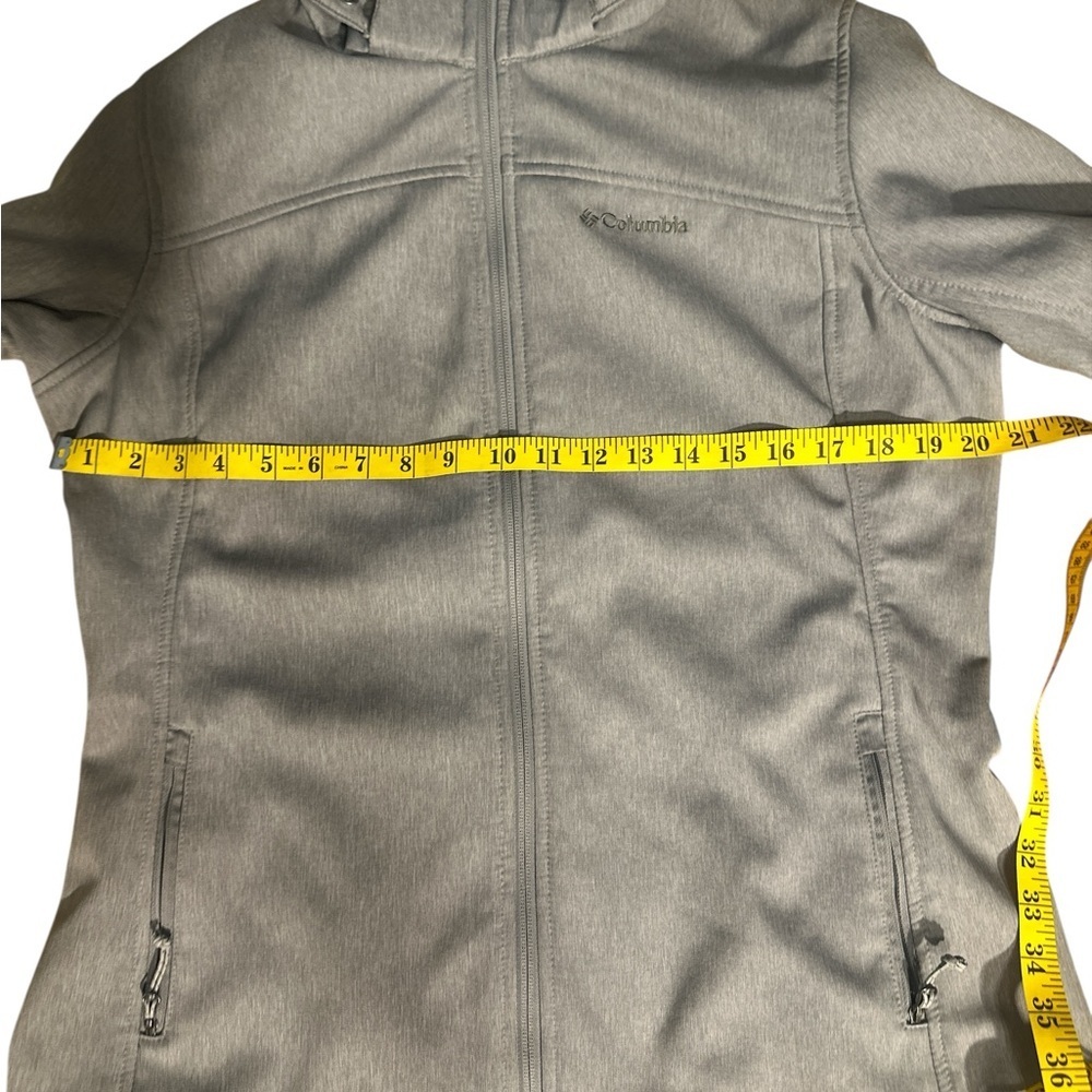 Columbia Gray Performance Jacket Soft-Shell Design - Picture 6 of 7